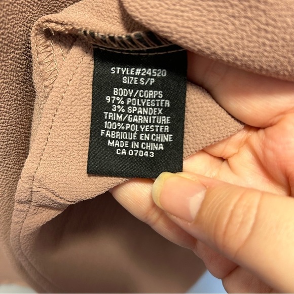 Brody Myles blouse with top lace and flowy fit - Picture 8 of 10